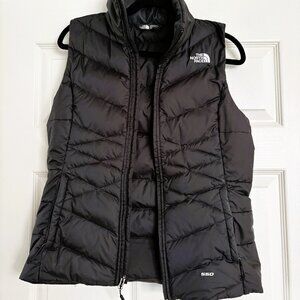 North Face 550 Black Puffer Quilted Vest, S